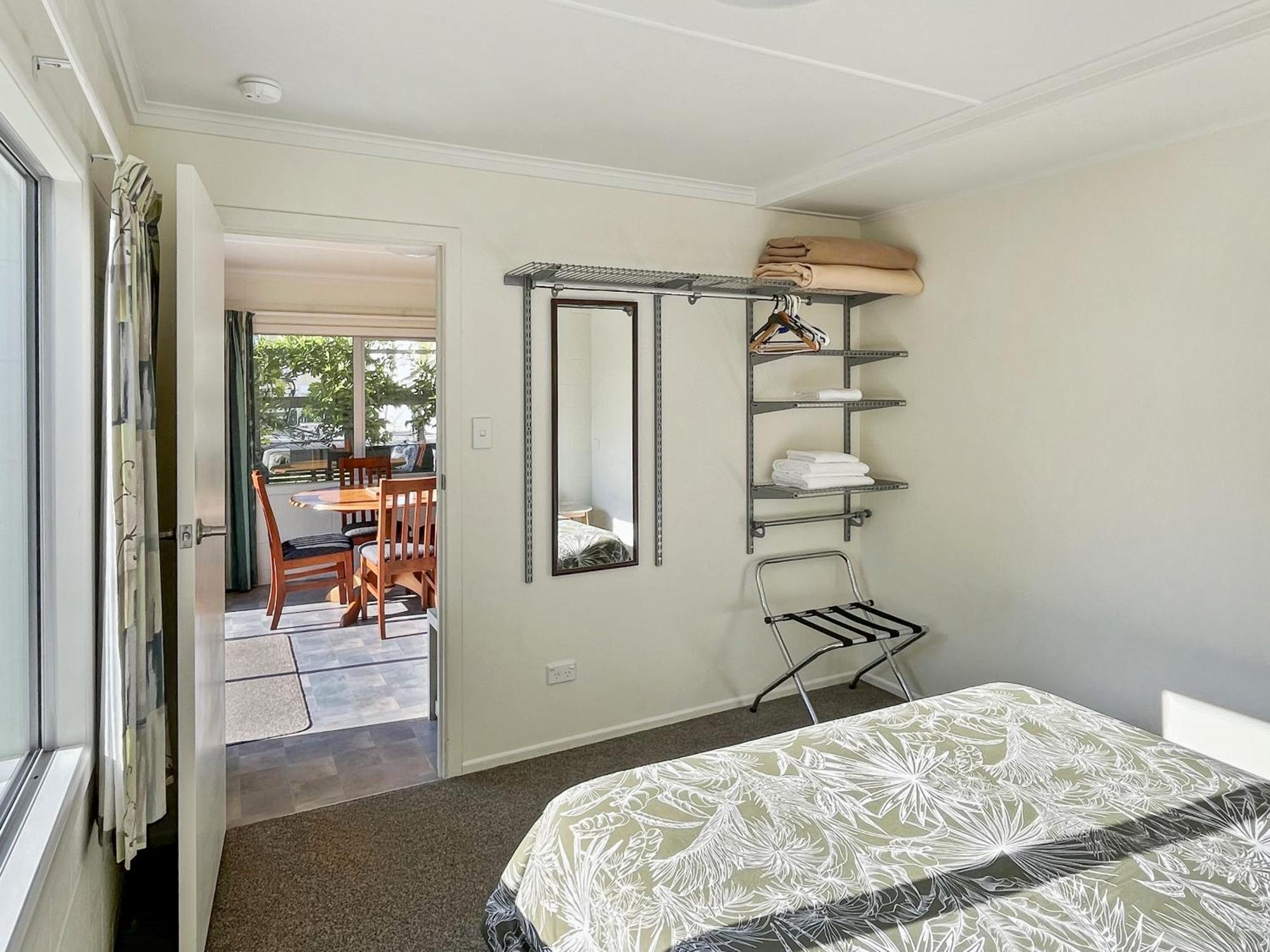 Sybil'S Place Whitianga Exterior photo